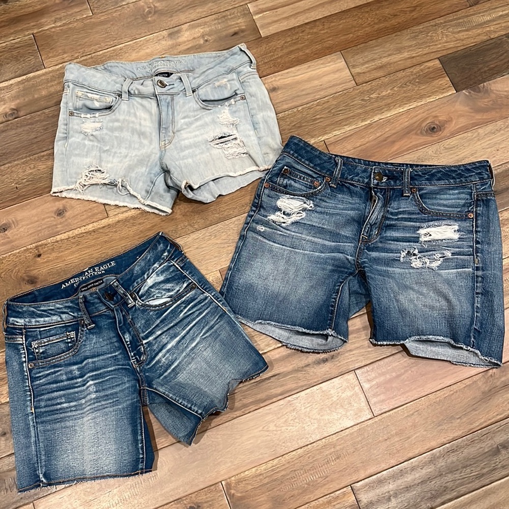 American Eagle Distressed Mid Rise Jean Shorts (3 Pairs)